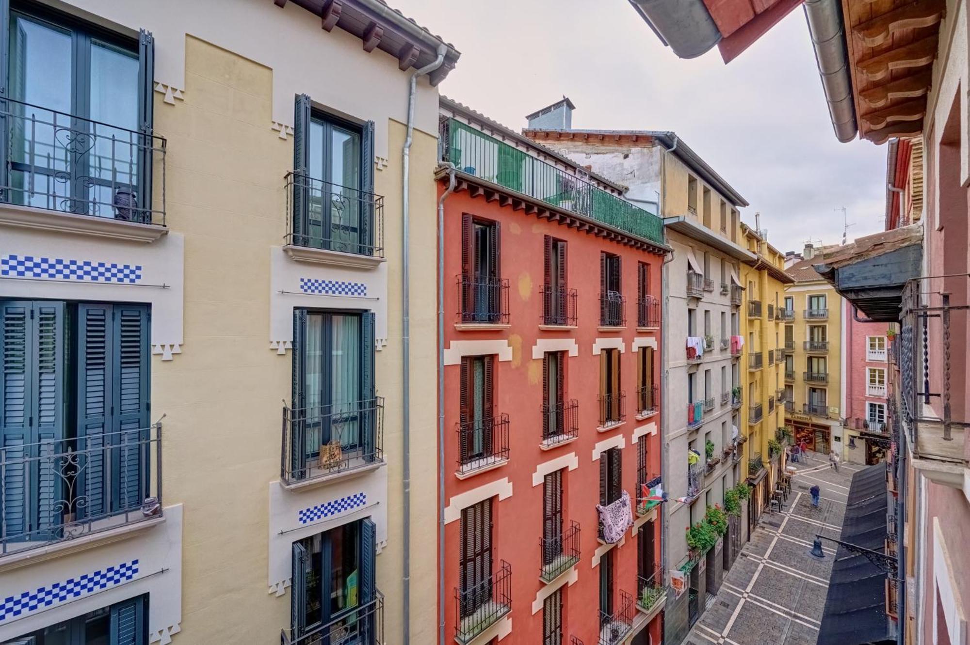 Heart Of Pamplona Apartments I By Clabao Extérieur photo